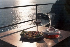 5 aperitivi magici alle Cinque Terre 