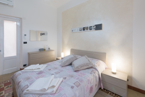 room1