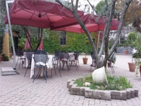 restaurant